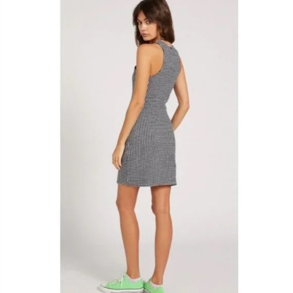 Volcom Coco Black and White Check Textured Knit Dress Size M Reg. $62 - Picture 6 of 13
